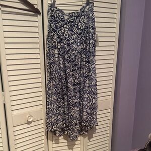 Free People Blue and White Patterned Midi Skirt